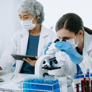 Auxiliar de Laboratorio Clínico